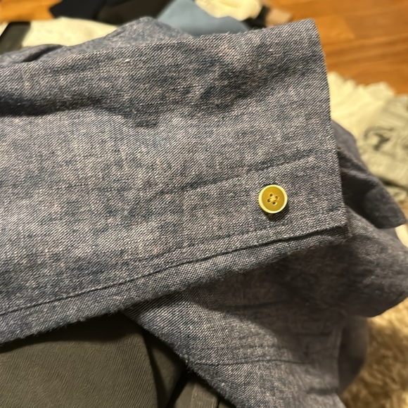 Banana Republic linen military blazer - Picture 8 of 9